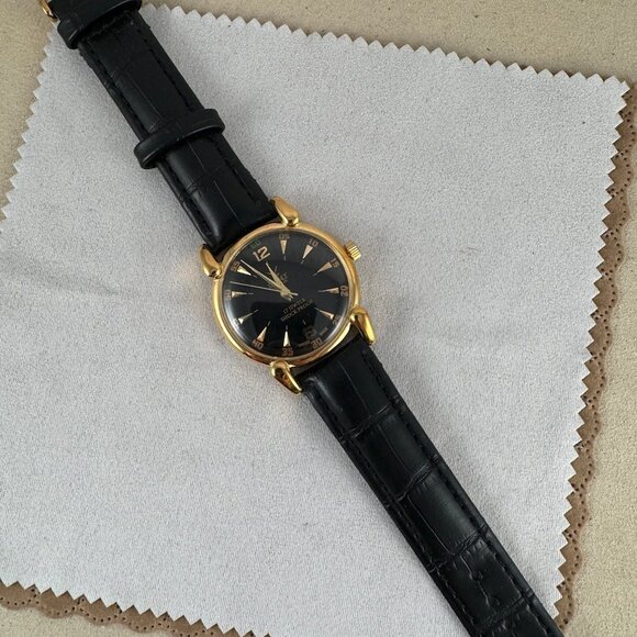 Custom Watch The movement is Swiss 17 jewels and is Hand Wind - Picture 6 of 11